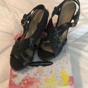 Chinese laundry wedges